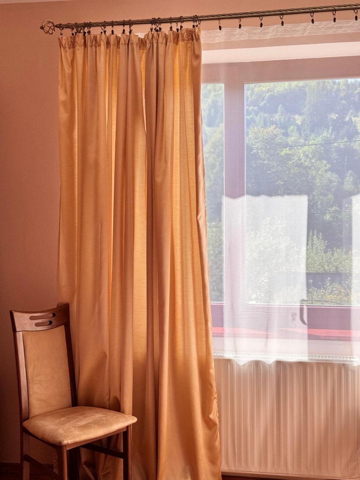 Під Боржавою Volovets Bagian luar foto